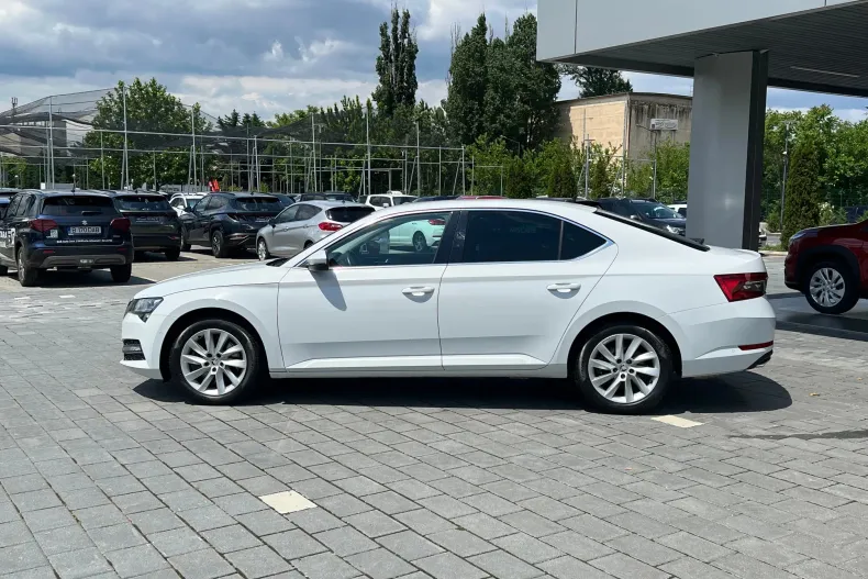 Skoda Superb din 2021 cu 61.474 km - oferta SKO218120 - foto 11
