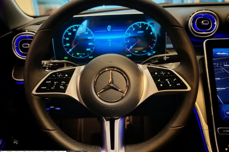 Mercedes-Benz C 180 (Clasa C) din 2026 cu 1 km - oferta MER218122 - foto 12