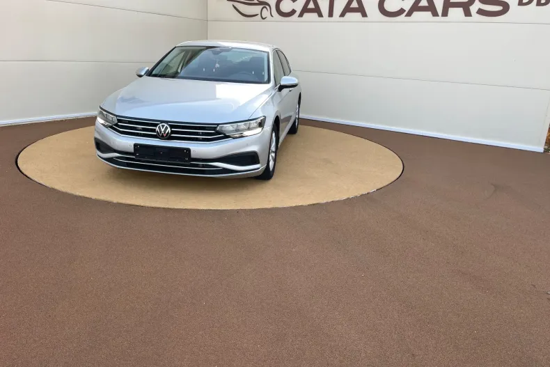 Volkswagen Passat din 2020 cu 125.000 km - oferta VOL218132 - foto 3