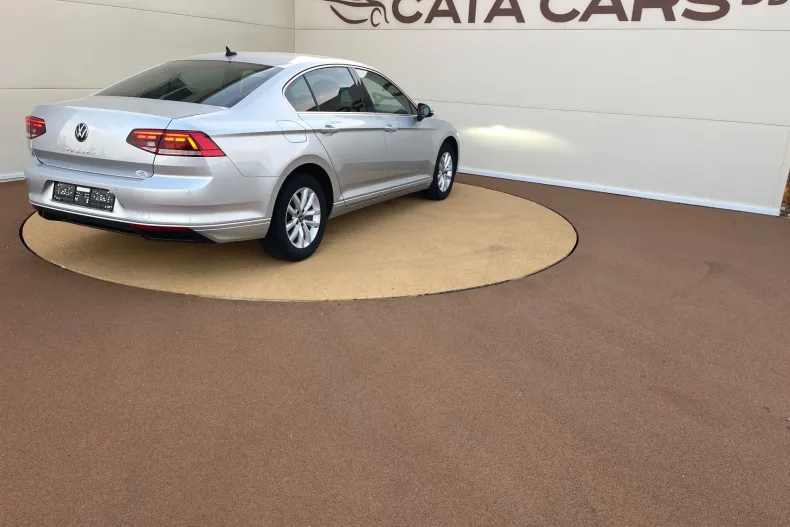 Volkswagen Passat din 2020 cu 125.000 km - oferta VOL218132 - foto 16