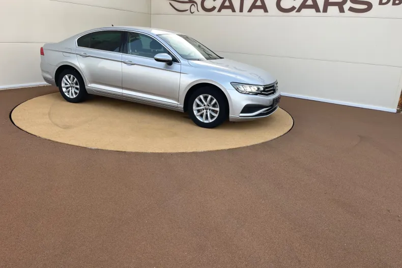 Volkswagen Passat din 2020 cu 125.000 km - oferta VOL218132 - foto 22