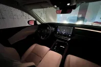 Lexus Seria RX din 2025 cu 2.500 km - oferta LEX218134 - foto 14