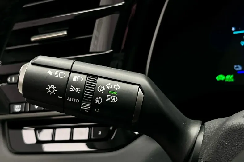 Lexus Seria RX din 2025 cu 2.500 km - oferta LEX218134 - foto 31