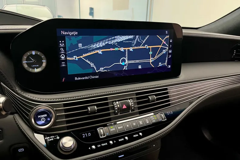 Lexus Seria LS din 2022 cu 10.785 km - oferta LEX218135 - foto 20