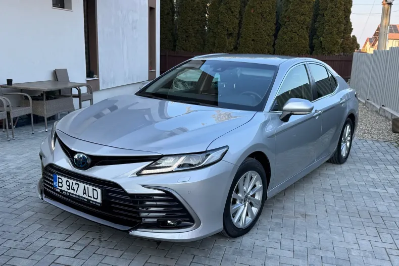 Toyota Camry din 2023 cu 34.000 km - oferta TOY218137 - foto 7