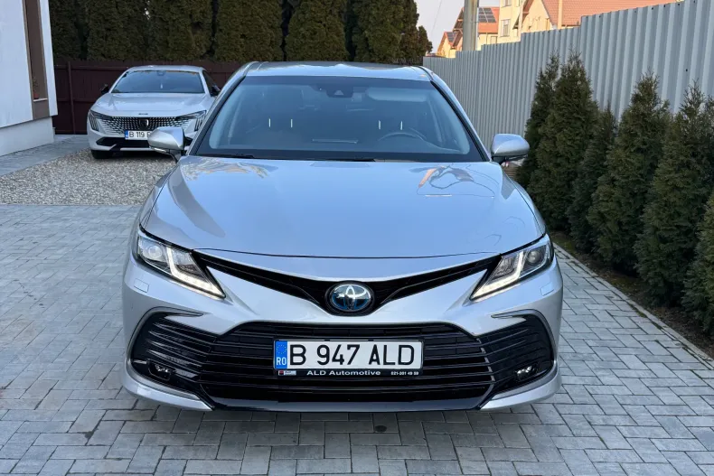 Toyota Camry din 2023 cu 34.000 km - oferta TOY218137 - foto 9