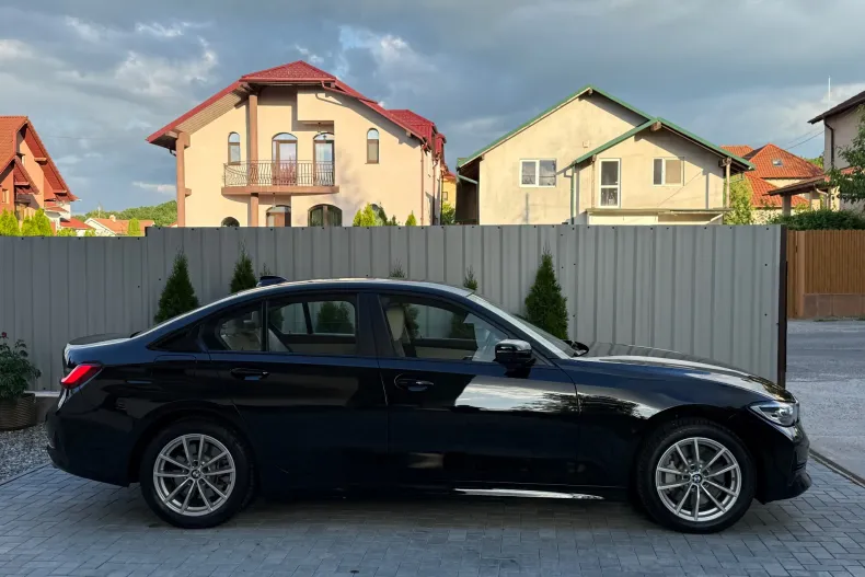 BMW 330e (Seria 3) din 2021 cu 27.249 km - oferta BMW218139 - foto 13