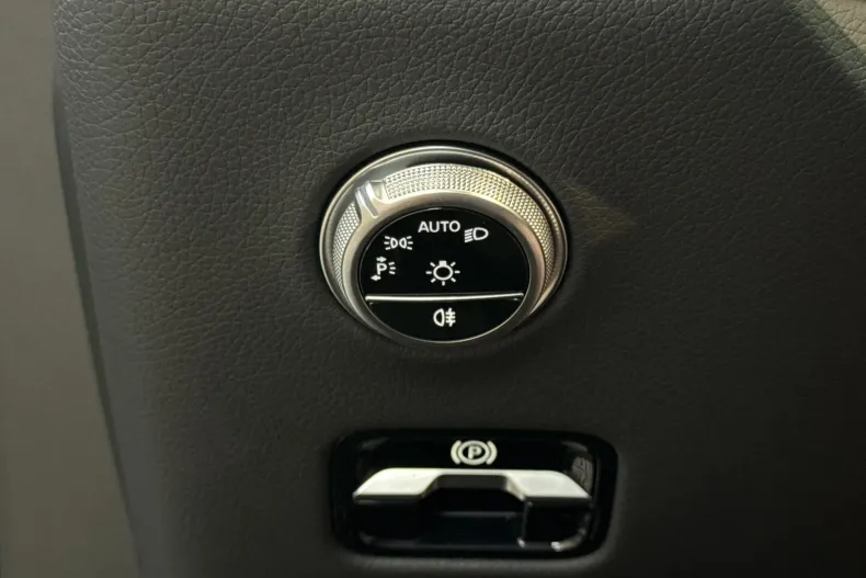 Mercedes-Benz GLC (Clasa GLC) din 2024 cu 21.364 km - oferta MER218146 - foto 15