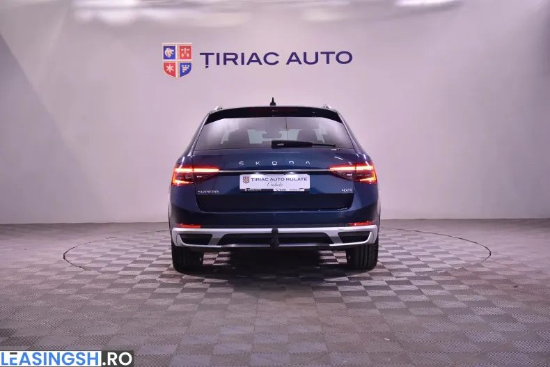 Skoda Superb din 2023 cu 40.645 km - oferta SKO218157 - foto 4