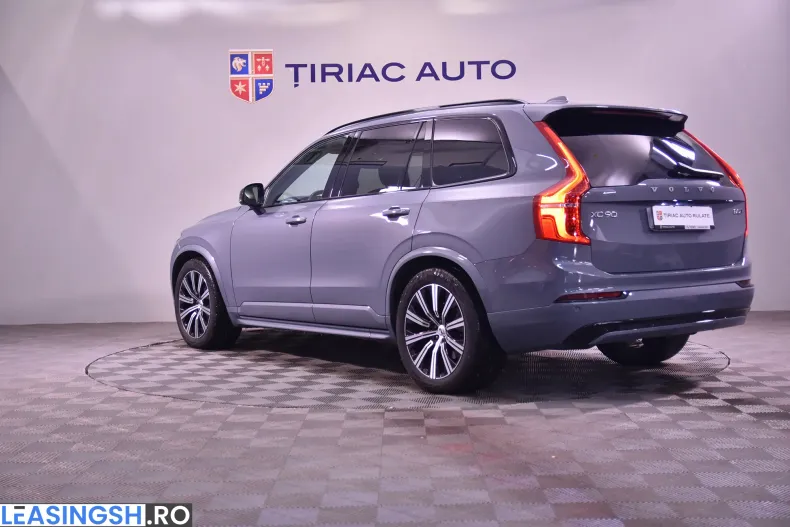 Volvo XC90 din 2022 cu 80.259 km - oferta VOL218159 - foto 3