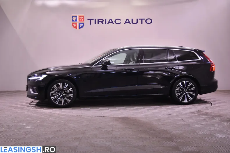 Volvo V60 din 2024 cu 4.377 km - oferta VOL218164 - foto 2