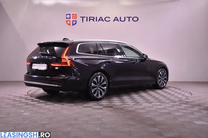Volvo V60 din 2024 cu 4.377 km - oferta VOL218164 - foto 5