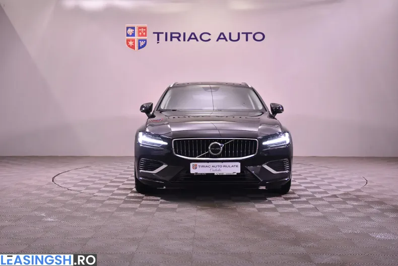 Volvo V60 din 2024 cu 4.377 km - oferta VOL218164 - foto 8