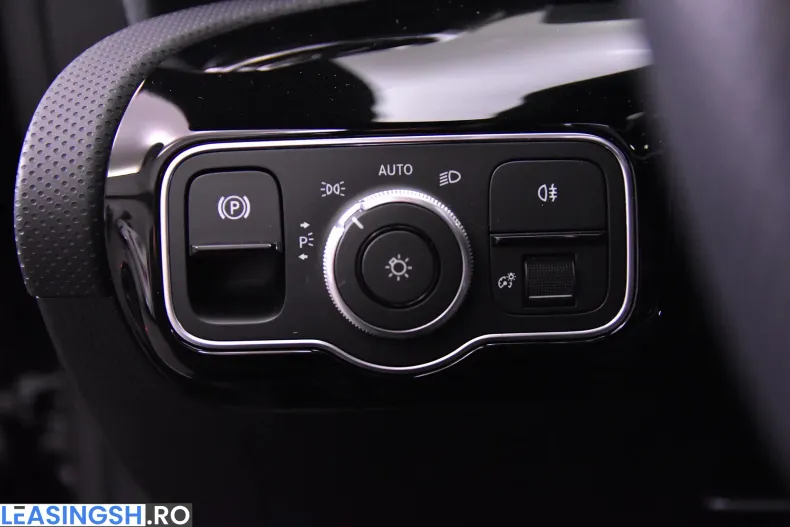 Mercedes-Benz CLA 200 (Clasa CLA) din 2025 cu 5.407 km - oferta MER218172 - foto 16