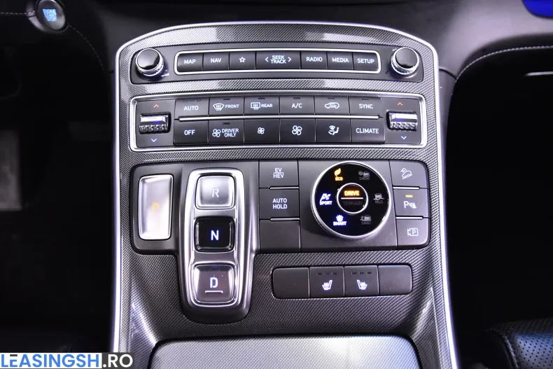 Hyundai Santa Fe din 2021 cu 49.388 km - oferta HYU218185 - foto 18