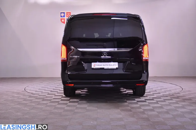 Mercedes-Benz V (Clasa V) din 2023 cu 109.534 km - oferta MER218186 - foto 4