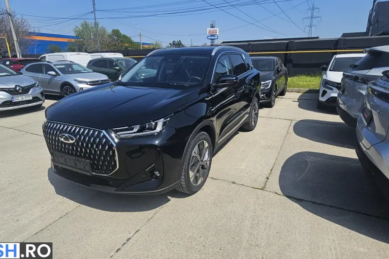 Chery Tiggo 7 din 2025 cu 9.700 km - oferta CHE218189 - foto 2