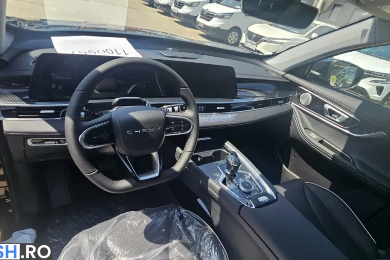 Chery Tiggo 7 din 2025 cu 9.700 km - oferta CHE218189 - foto 7