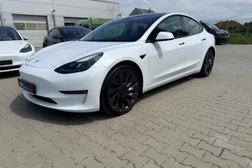 Tesla Model 3 din 2022 - oferta TES218215