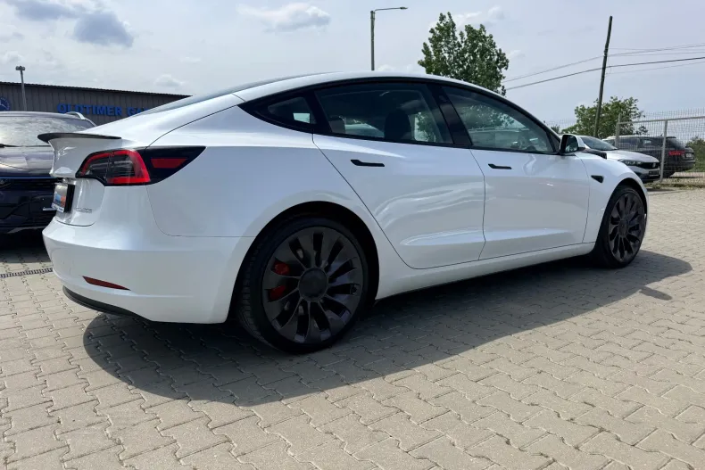 Tesla Model 3 din 2022 cu 108.000 km - oferta TES218215 - foto 3