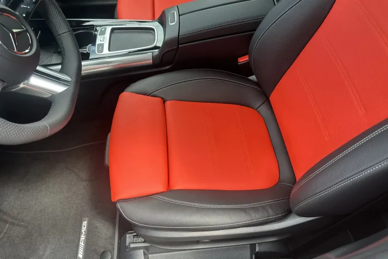 Mercedes-Benz GLA (Clasa GLA) din 2026 cu 3 km - oferta MER218219 - foto 18