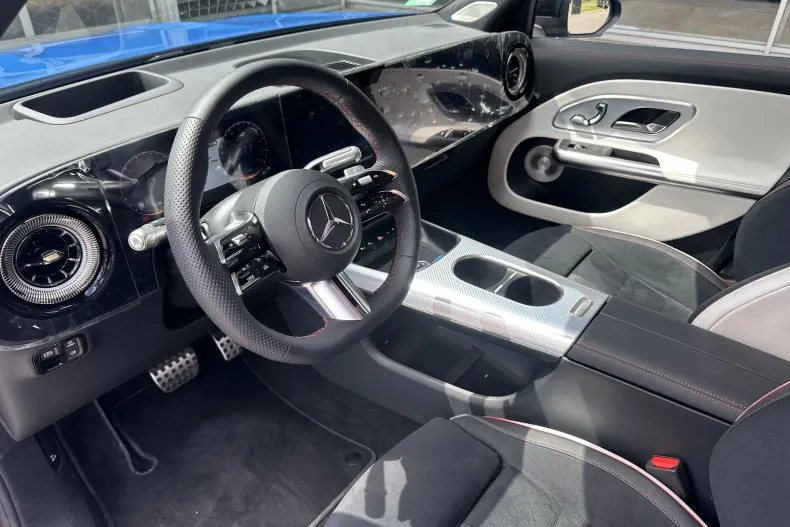 Mercedes-Benz GLB (Clasa GLB) din 2026 cu 3.500 km - oferta MER218220 - foto 12