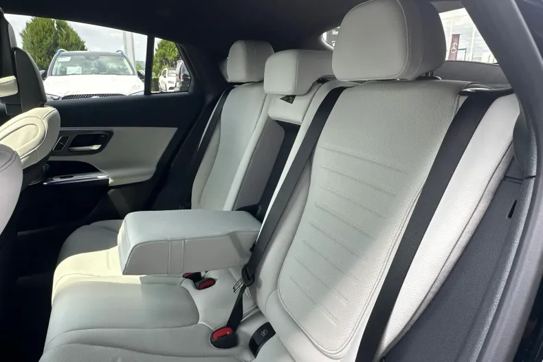 Mercedes-Benz GLC Coupe (Clasa GLC) din 2026 cu 10 km - oferta MER218222 - foto 21