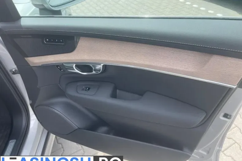 Volvo XC90 din 2024 cu 1 km - oferta VOL218227 - foto 18