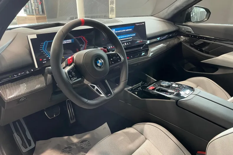 BMW M5 (Seria 5) din 2026 cu 1 km - oferta BMW218228 - foto 10