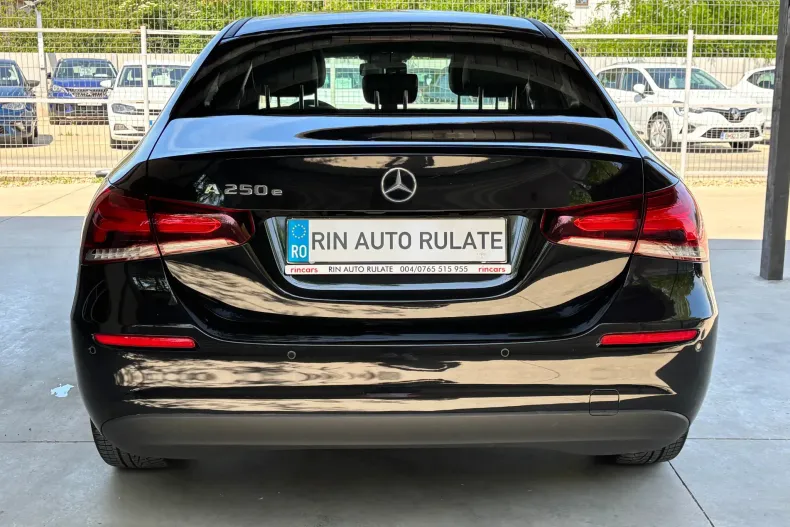 Mercedes-Benz A 250 (Clasa A) din 2022 cu 142.000 km - oferta MER218230 - foto 6