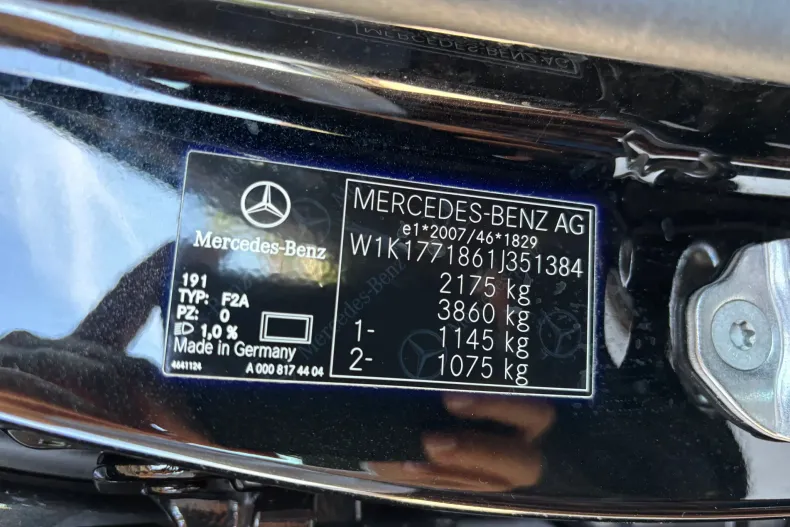 Mercedes-Benz A 250 (Clasa A) din 2022 cu 142.000 km - oferta MER218230 - foto 12