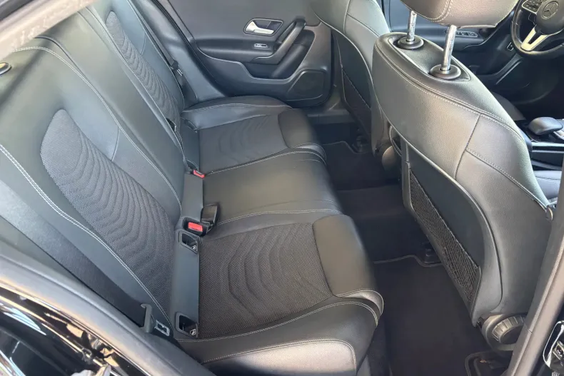 Mercedes-Benz A 250 (Clasa A) din 2022 cu 142.000 km - oferta MER218230 - foto 39