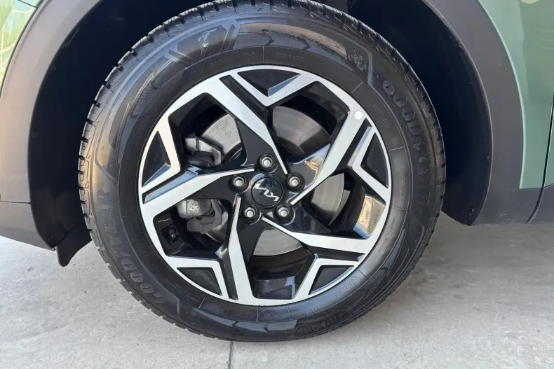 Kia Sportage din 2023 cu 178.000 km - oferta KIA218231 - foto 11