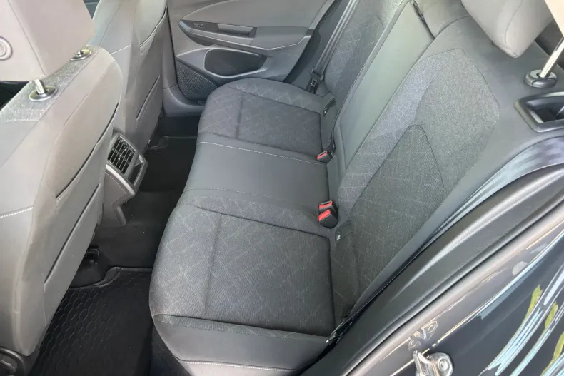 Volkswagen Golf din 2021 cu 68.000 km - oferta VOL218232 - foto 37