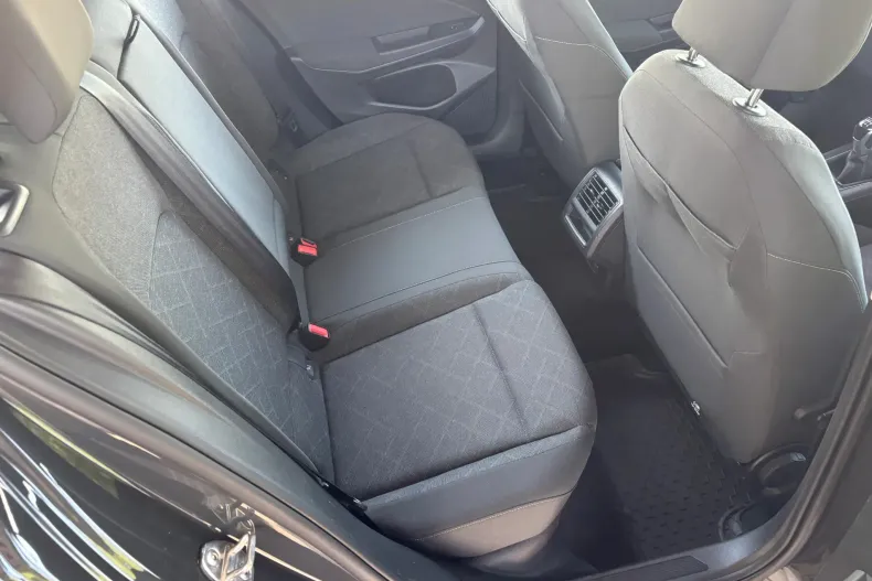 Volkswagen Golf din 2021 cu 68.000 km - oferta VOL218232 - foto 38