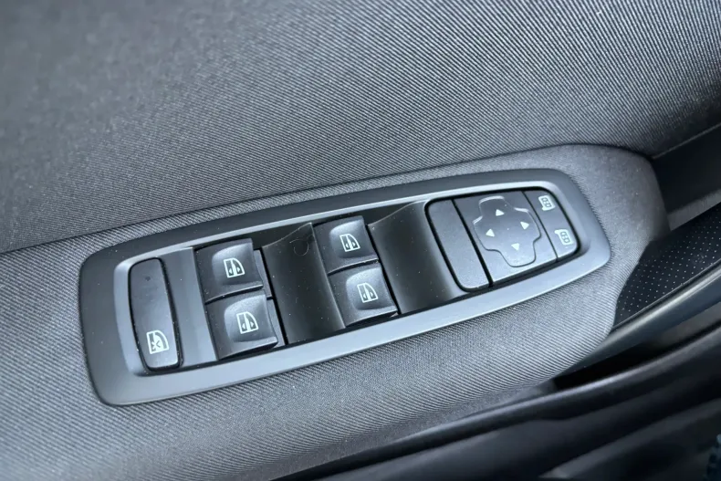 Renault Megane din 2021 cu 91.000 km - oferta REN218233 - foto 19