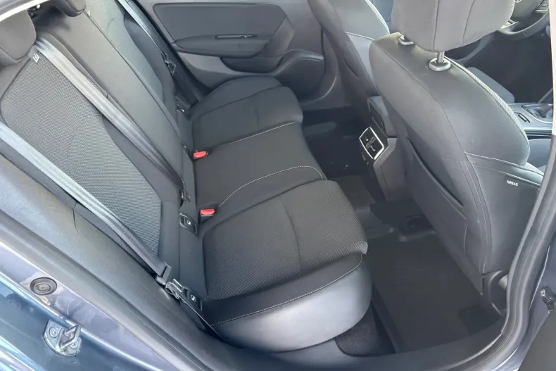 Renault Megane din 2024 cu 25.400 km - oferta REN218235 - foto 31