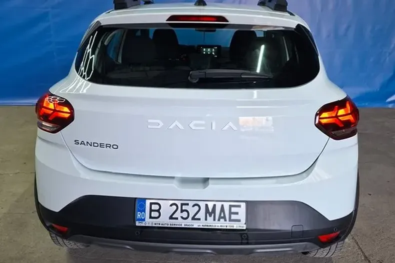 Dacia Sandero din 2023 cu 61.276 km - oferta DAC218236 - foto 4