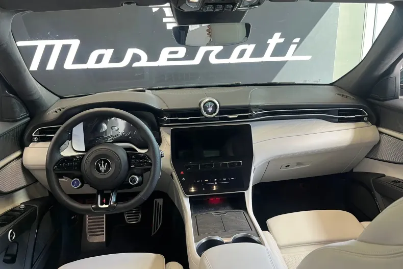 Maserati Grecale din 2025 cu 1 km - oferta MAS218242 - foto 6