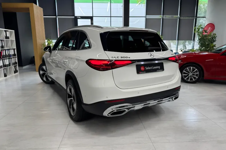 Mercedes-Benz GLC (Clasa GLC) din 2022 cu 40.837 km - oferta MER218249 - foto 4