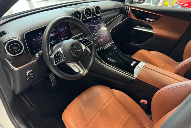 Mercedes-Benz GLC (Clasa GLC) din 2022 cu 40.837 km - oferta MER218249 - foto 6