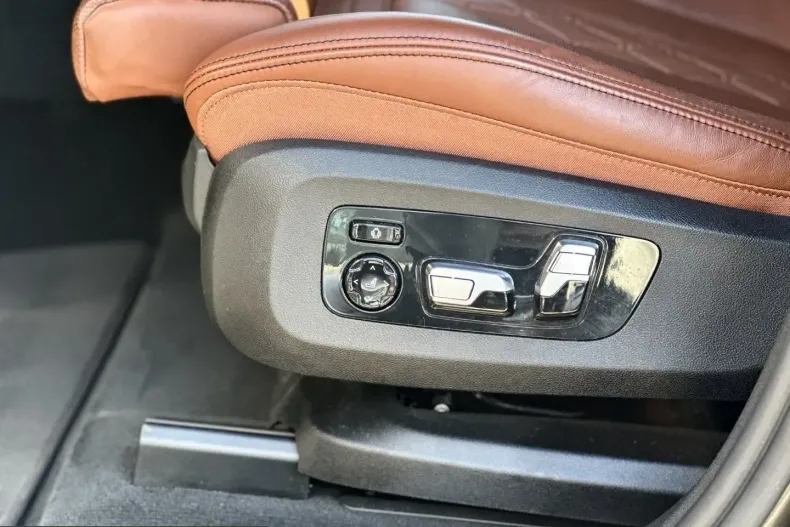 BMW X6 (Seria X) din 2022 cu 119.150 km - oferta BMW218253 - foto 13