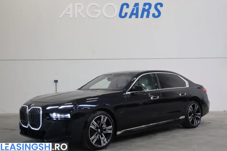 BMW 750 (Seria 7) din 2026 cu 1.445 km - oferta BMW218257 - foto 1