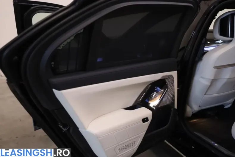 BMW 750 (Seria 7) din 2026 cu 1.445 km - oferta BMW218257 - foto 15
