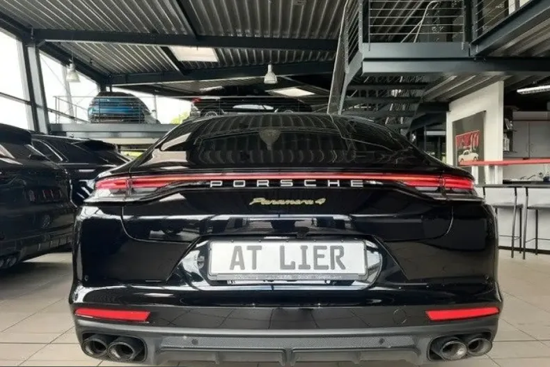 Porsche Panamera din 2023 cu 69.321 km - oferta POR218261 - foto 5