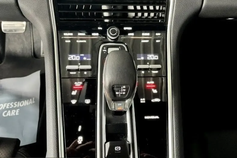 Porsche Panamera din 2023 cu 69.321 km - oferta POR218261 - foto 13