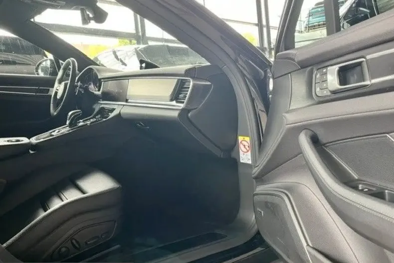 Porsche Panamera din 2023 cu 69.321 km - oferta POR218261 - foto 20