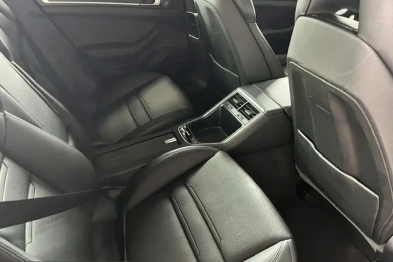 Porsche Panamera din 2023 cu 69.321 km - oferta POR218261 - foto 21