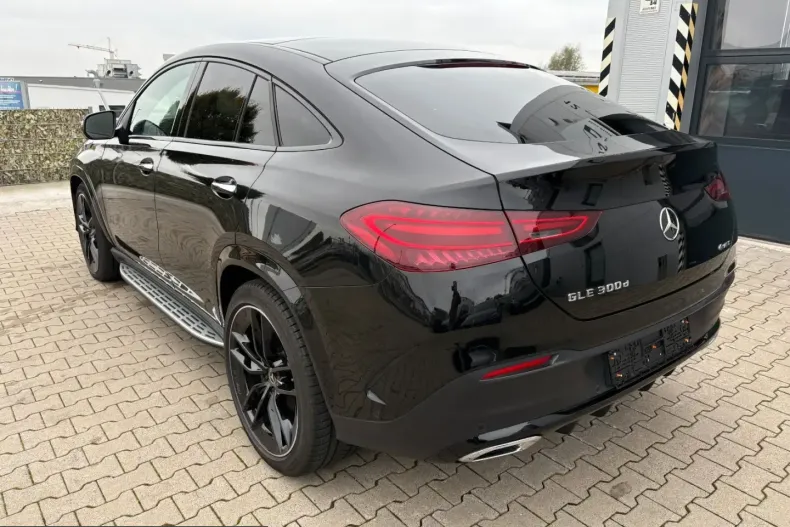 Mercedes-Benz GLE 300 (Clasa GLE) din 2025 cu 18.500 km - oferta MER218271 - foto 9