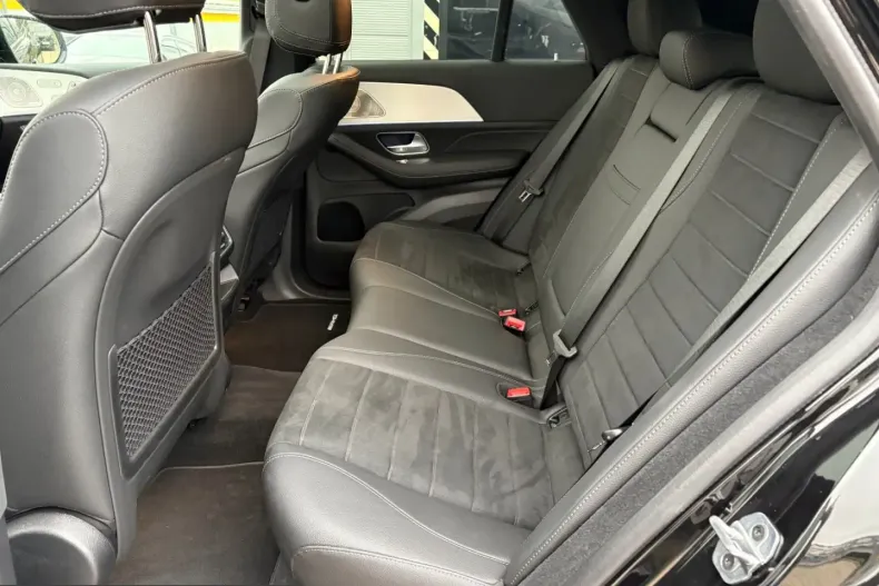 Mercedes-Benz GLE 300 (Clasa GLE) din 2025 cu 18.500 km - oferta MER218271 - foto 19